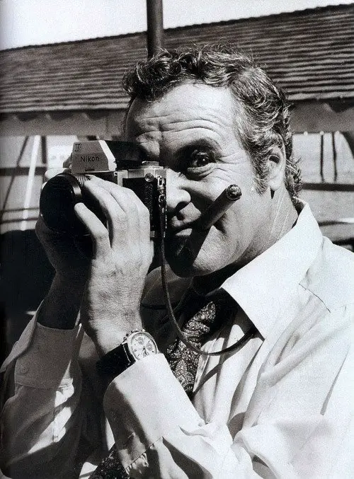 jack-lemon-with-a-nikon-f