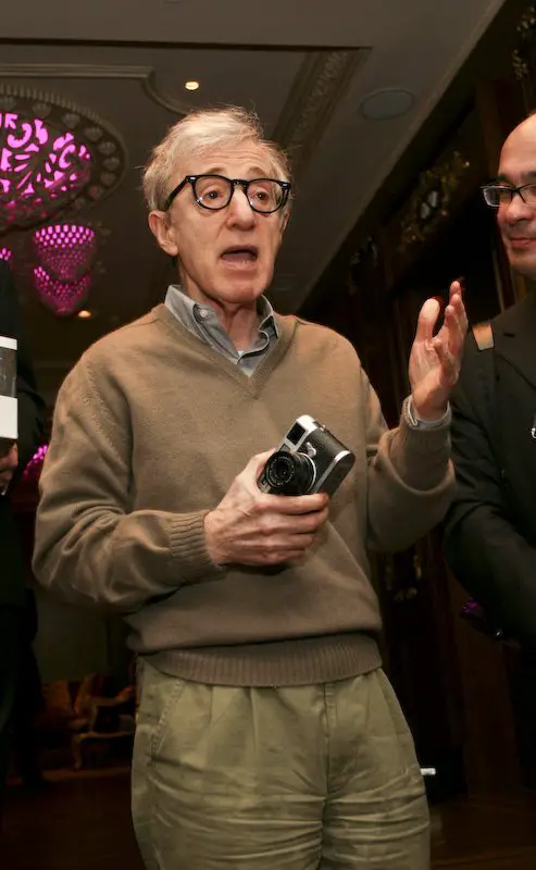 woody-allen-with-a-leica-m8-2